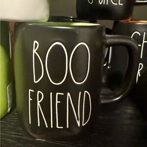 Rae Dunn - Boo Friend ☕️
